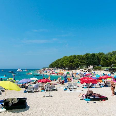 Apartments Visnja Primošten Екстериор снимка