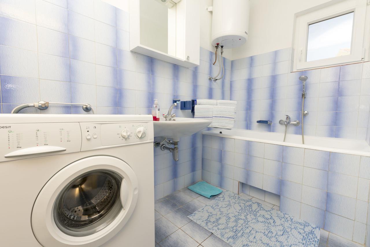 Apartments Visnja Primošten Екстериор снимка