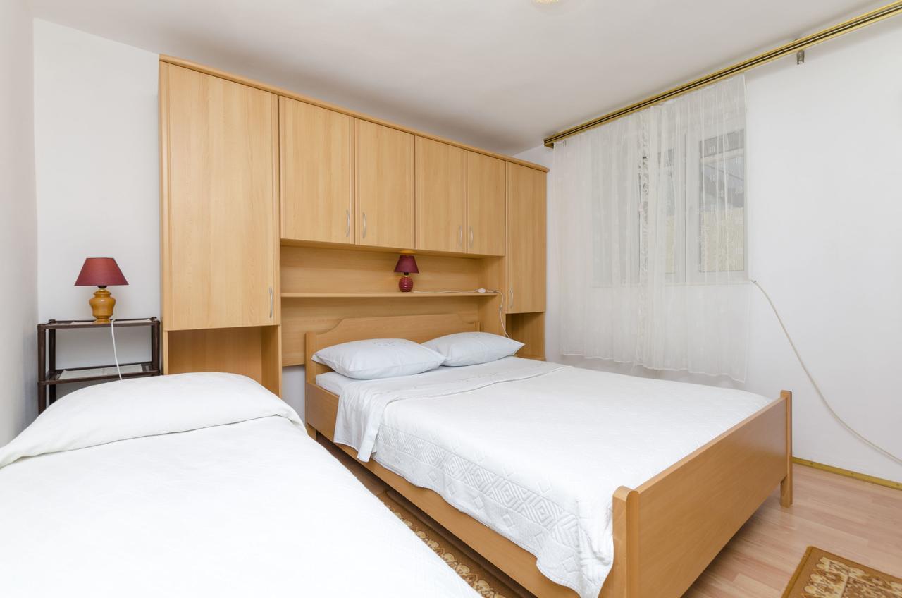 Apartments Visnja Primošten Екстериор снимка