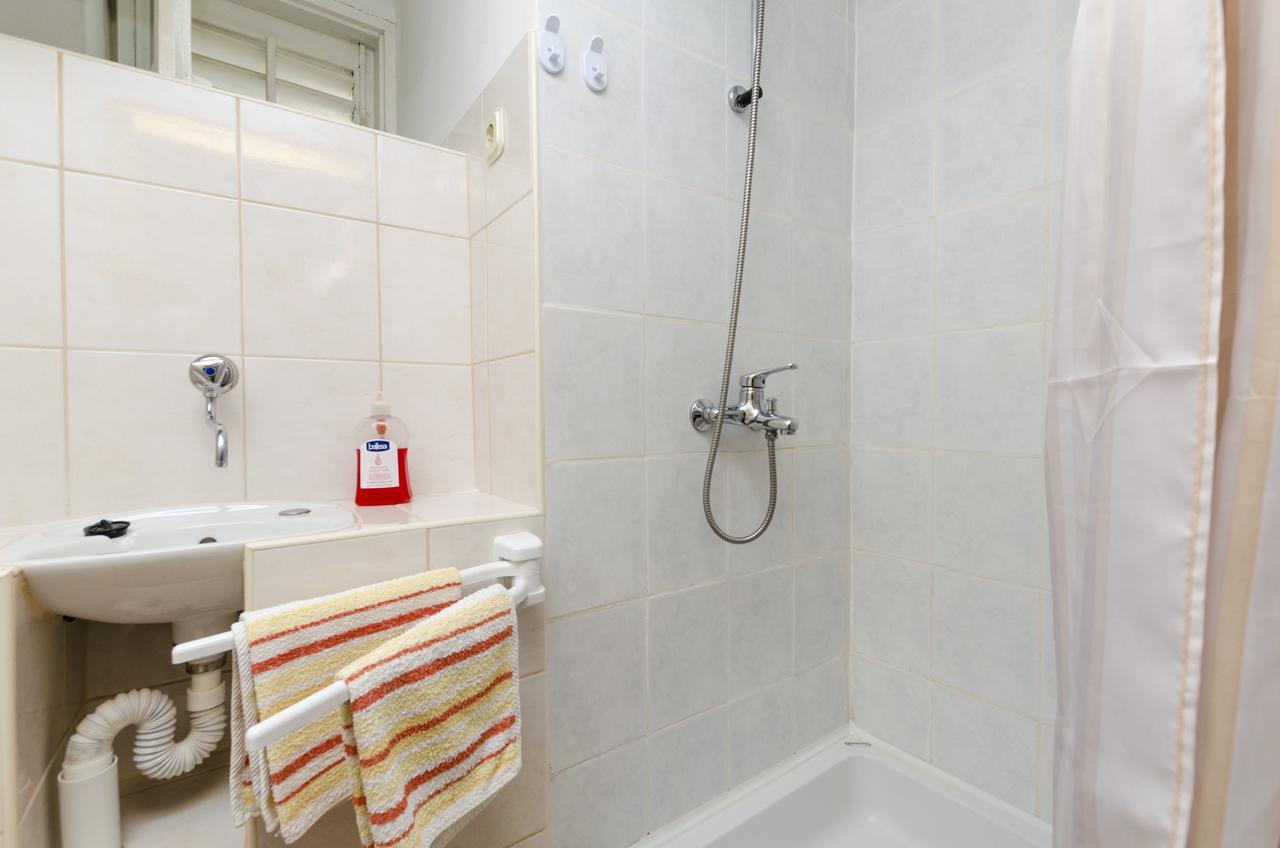 Apartments Visnja Primošten Екстериор снимка