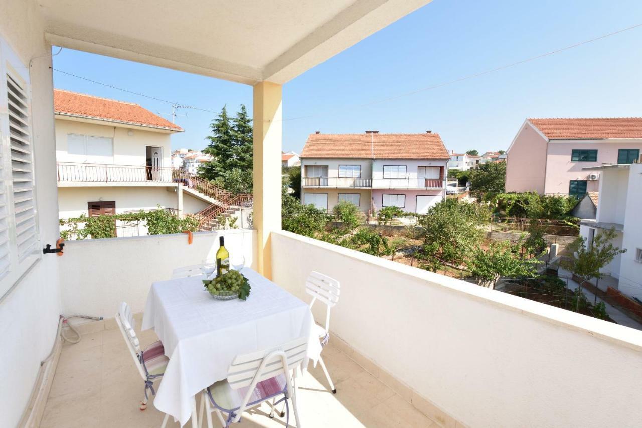 Apartments Visnja Primošten Екстериор снимка