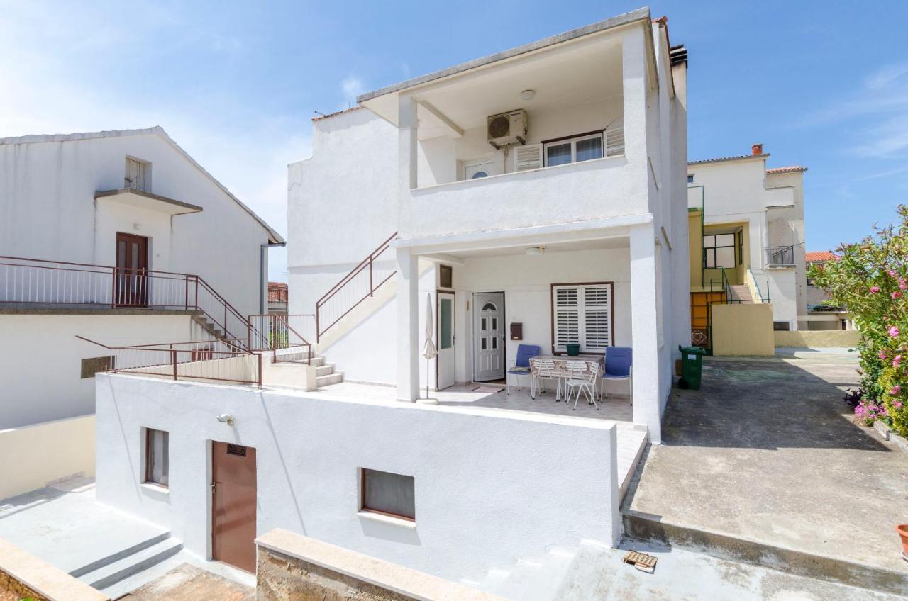 Apartments Visnja Primošten Екстериор снимка